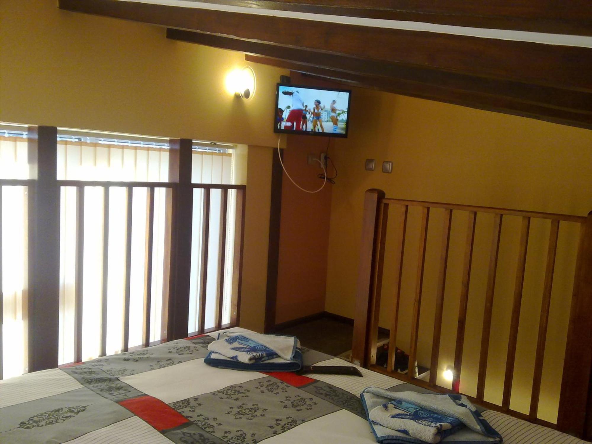Mountain Dreams Apartment サパレヴァ・バニャ エクステリア 写真